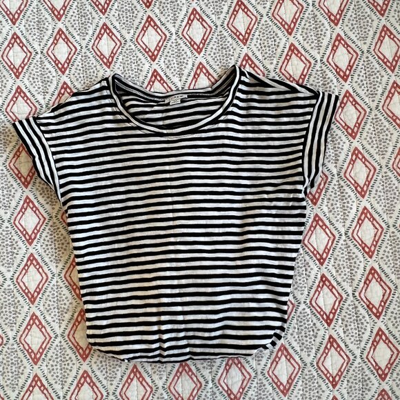 J. Crew short-sleeve striped tie-waist T-shirt dress, Size XS color: Black and W - Picture 6 of 7